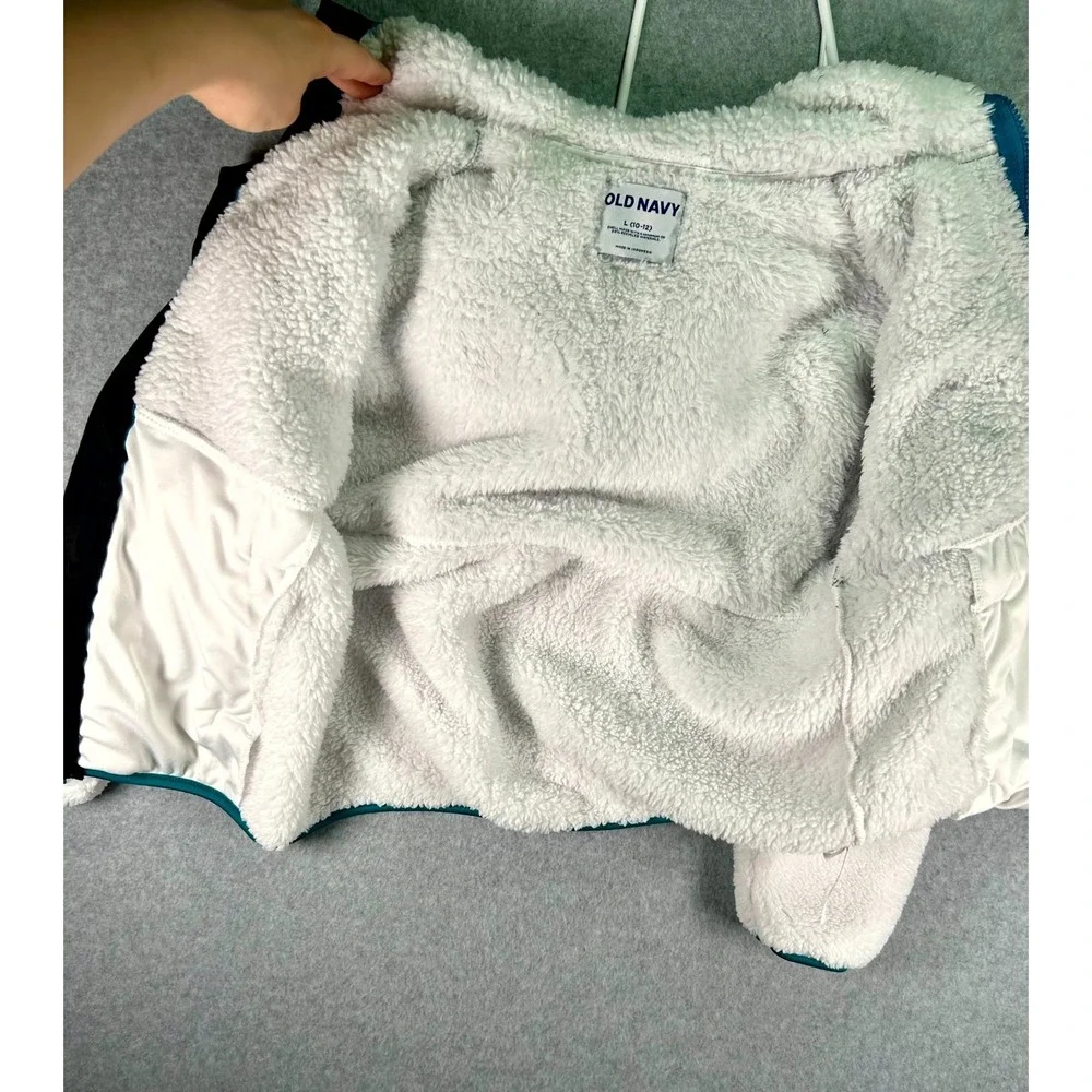 Old Navy Sherpa Jacket Boys L 10-12 White Black Hooded Cozy Warm Outdoor Winter